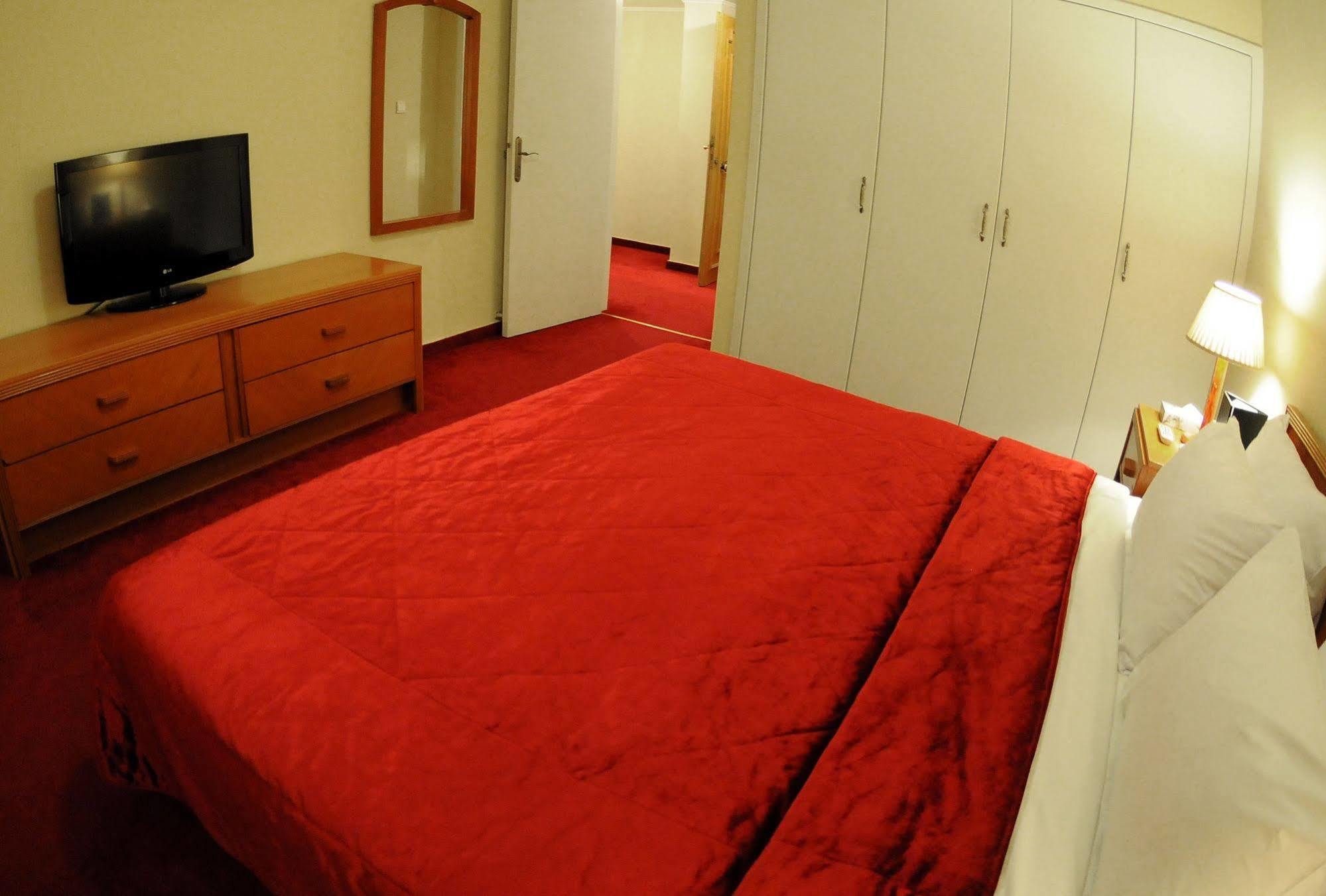 La Vida Aparthotel